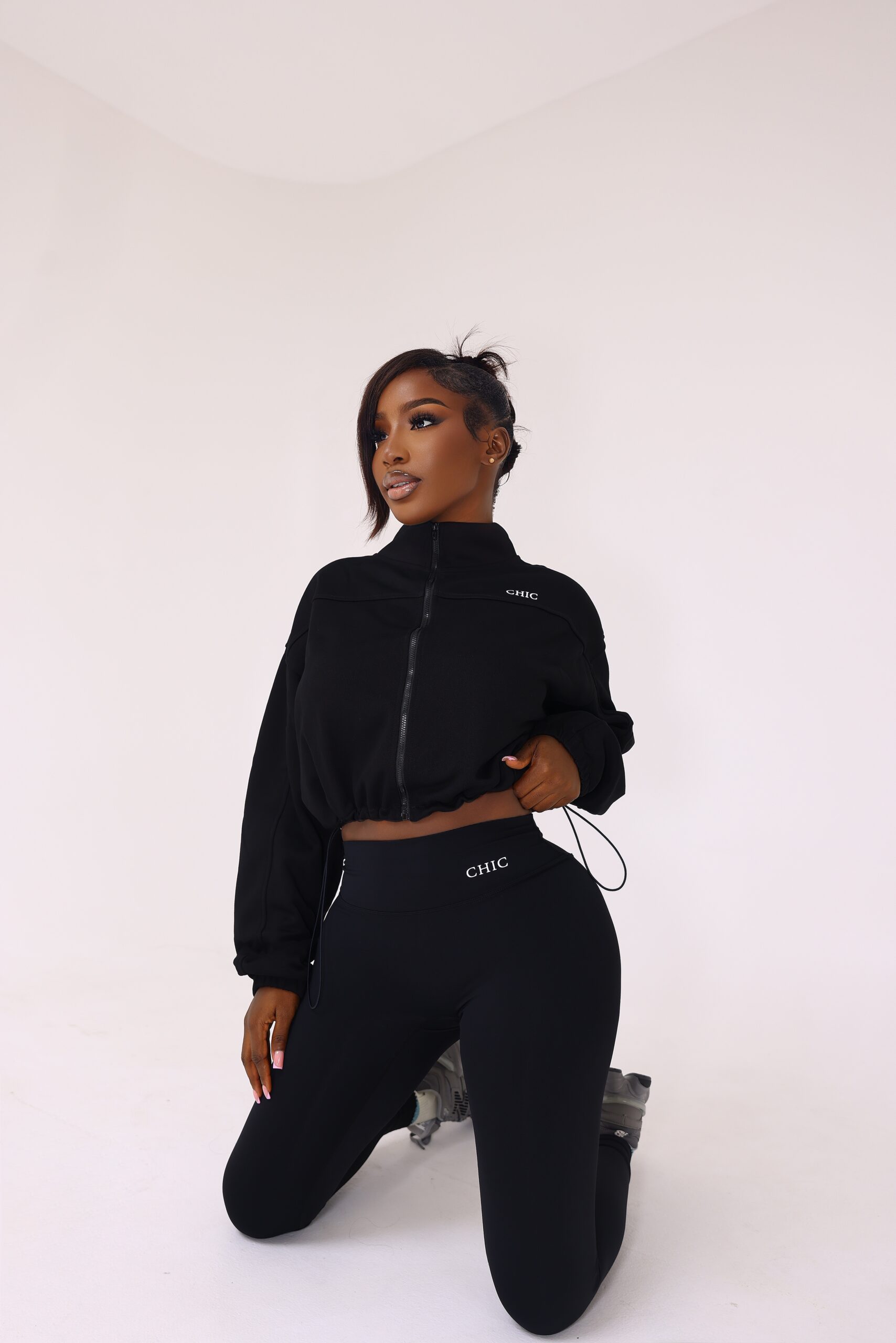 Jaded Set - Image 6