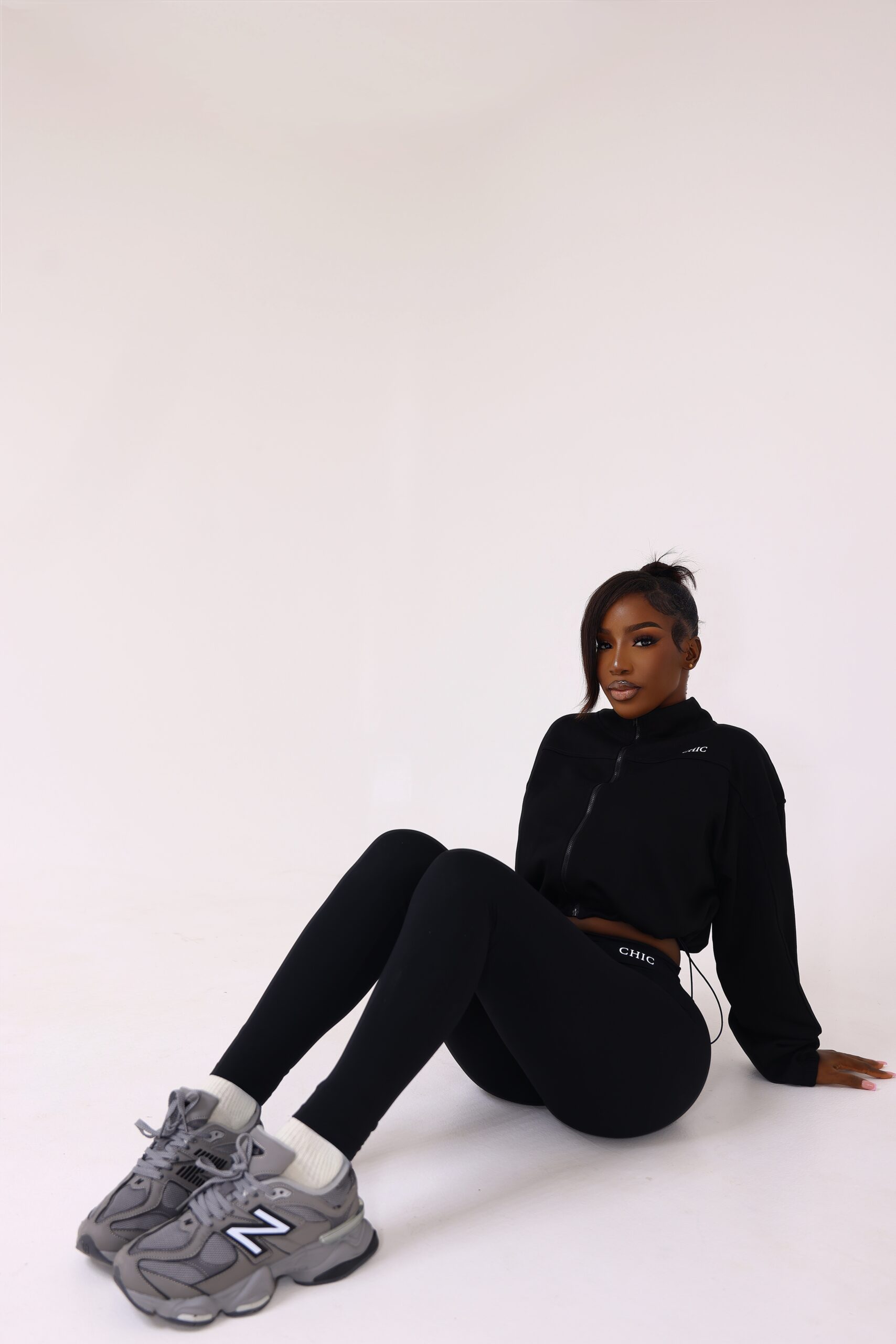 Jaded Set - Image 9